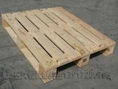木托盤在運輸業(yè)發(fā)揮了不可取代的作用